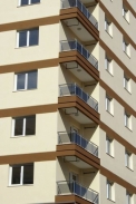 Residence: falling prices, growing rents