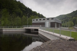 Stavba roku a protikorupční legislativa aneb co platíme za nejlevnější projekty
