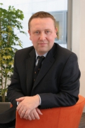 V Jones Lang LaSalle se povyšovalo